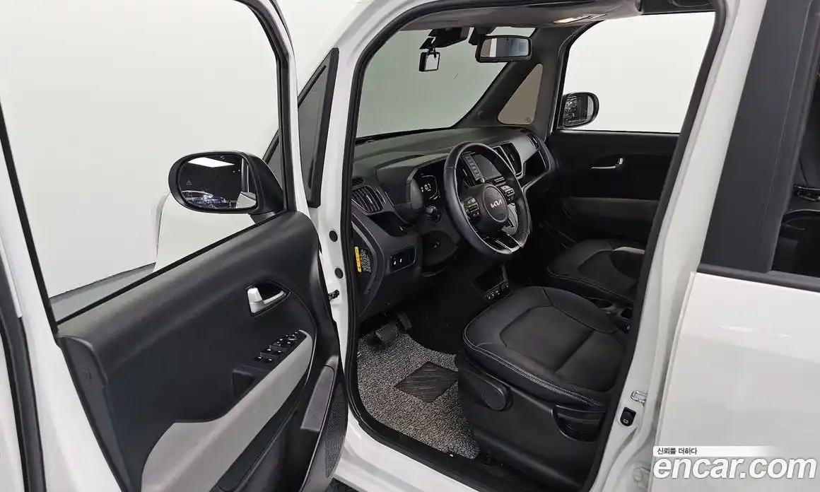 Kia Ray 2023 1.0 Автомат в Москве № 121166, фото 18