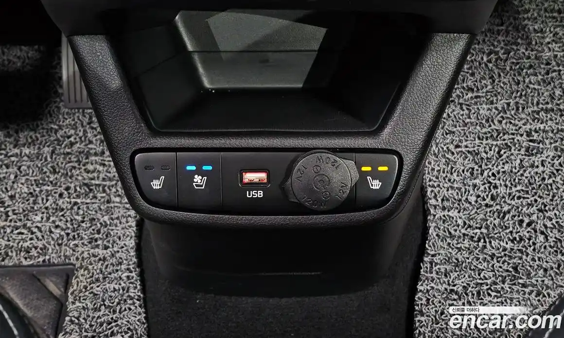 Kia Ray 2023 1.0 Автомат в Москве № 121166, фото 9