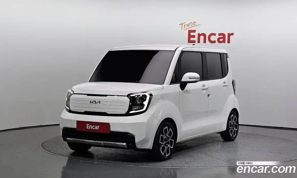 Kia Ray 2023 1.0 Автомат в Москве № 121166, фото 10