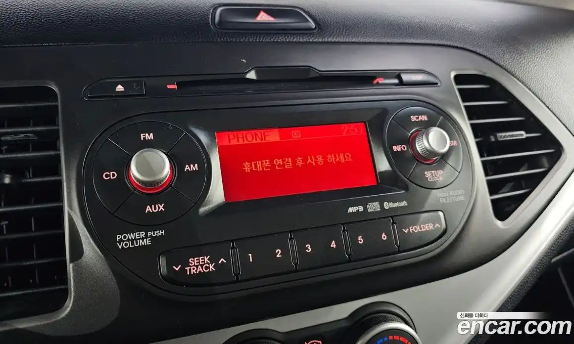 Kia Morning 2015 1.0 Автомат в Москве № 121202, фото 13