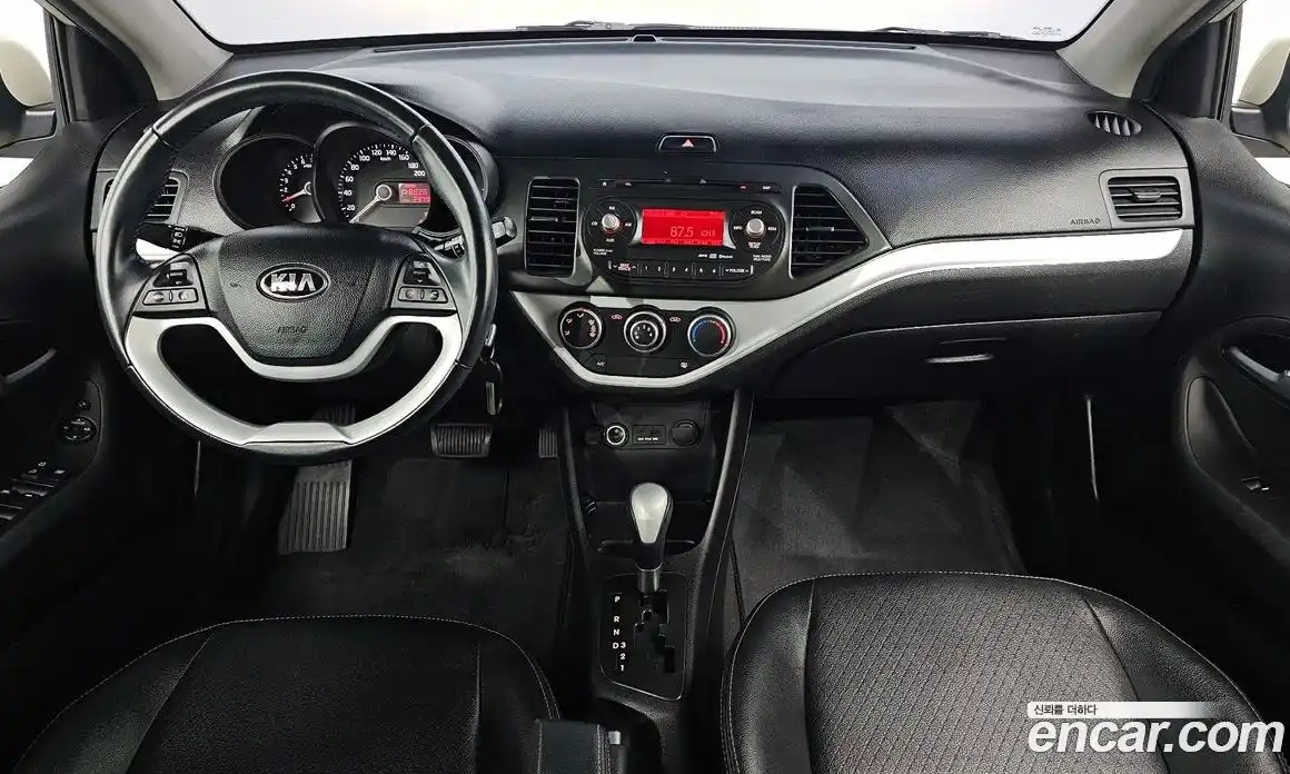 Kia Morning 2015 1.0 Автомат в Москве № 121202, фото 17