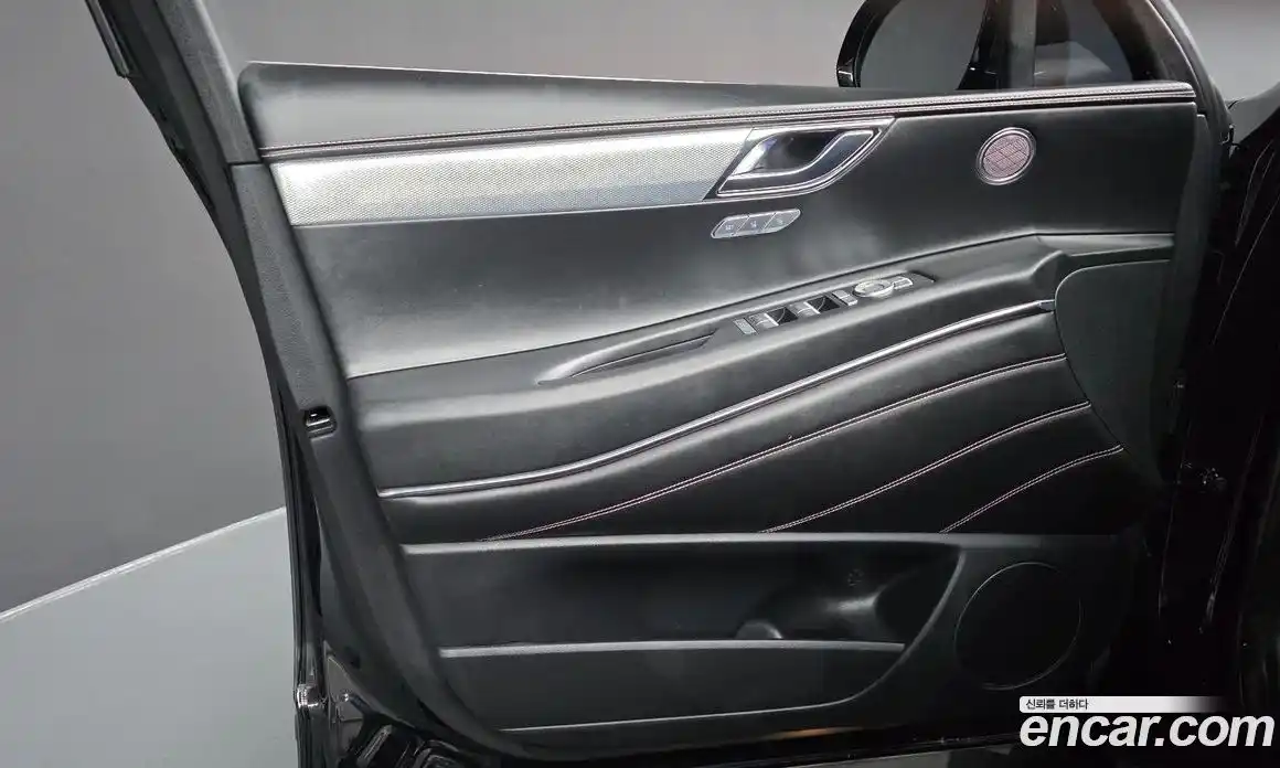 Genesis GV80 2022 2.5 Автомат в Москве № 12928, фото 17