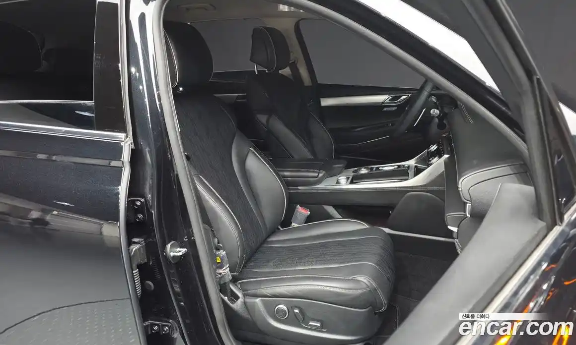 Genesis GV80 2022 2.5 Автомат в Москве № 12928, фото 10