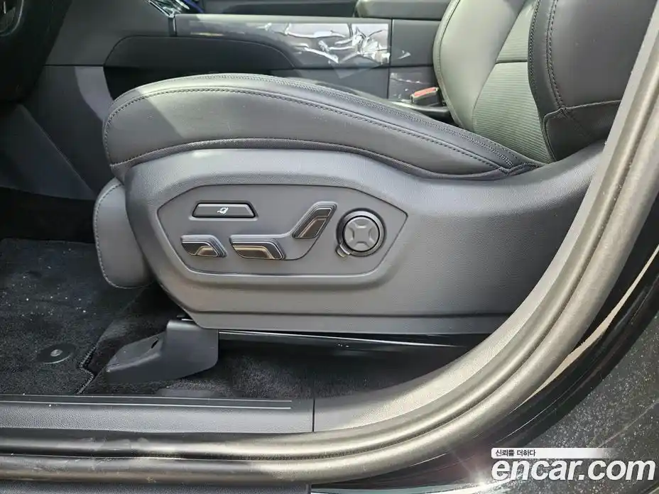 Hyundai Santa Fe 2025 2.5 Автомат в Москве № 129545, фото 14