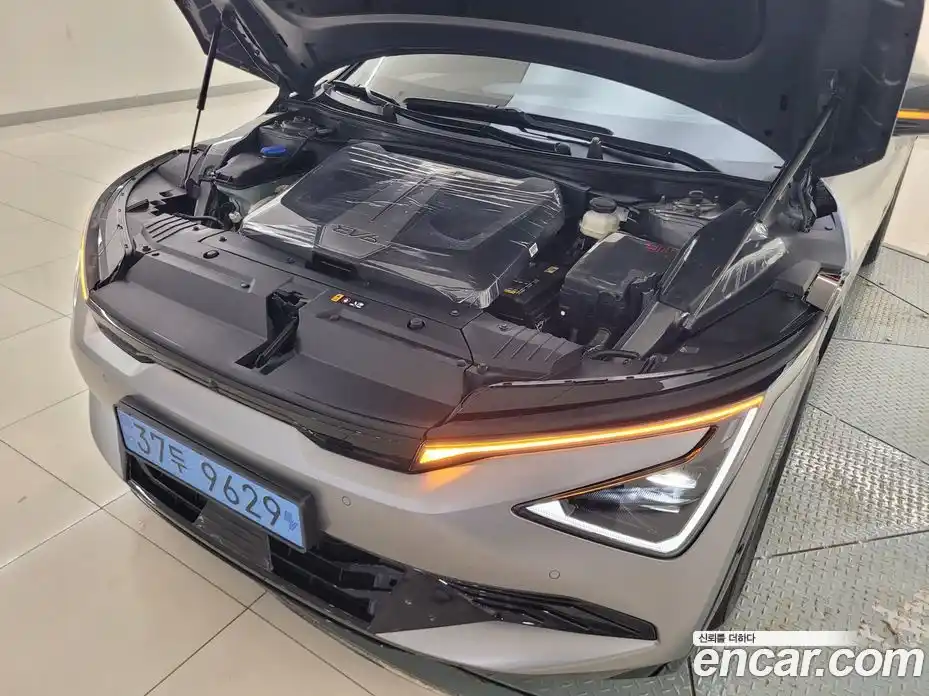 Kia EV6 2025 0.1 Автомат в Москве № 131469, фото 6