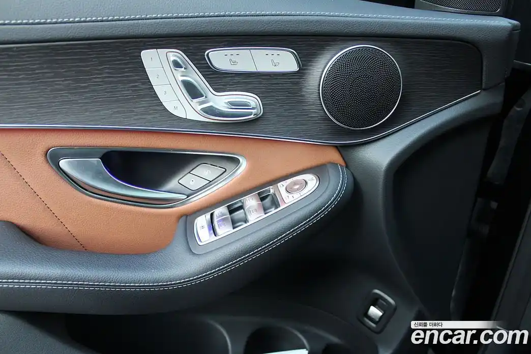 Mercedes-Benz GLC-Class 2022 2.0 Автомат в Москве № 139124, фото 13