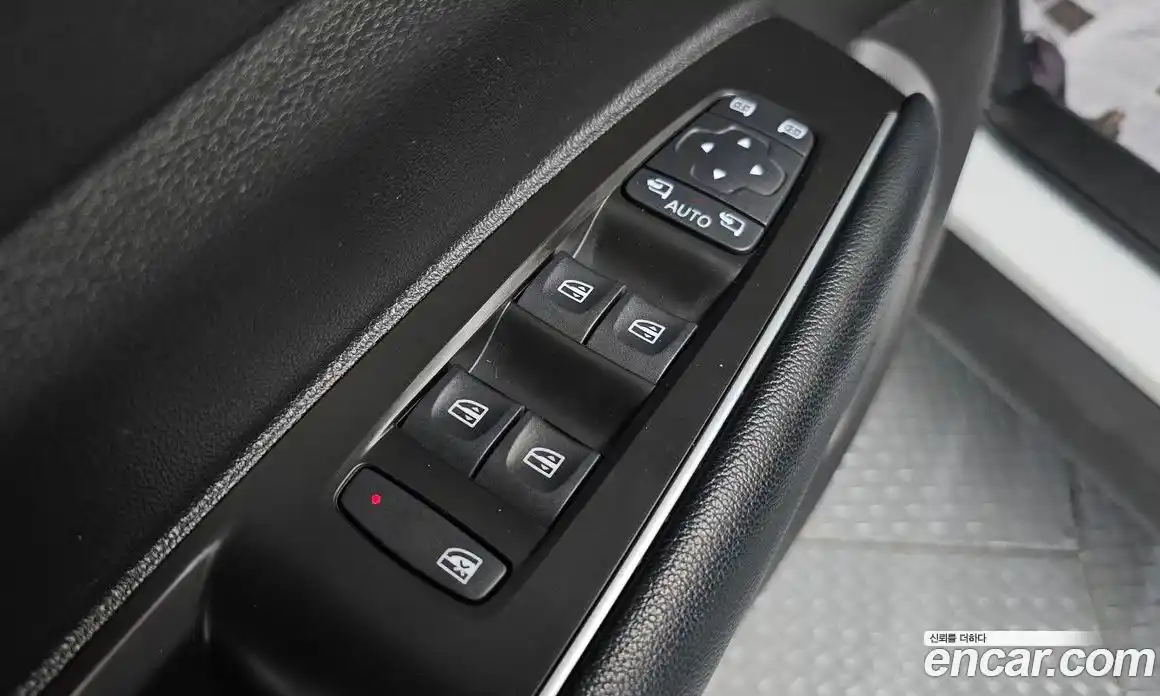 Renault QM6 2023 2.0 Автомат в Москве № 139534, фото 15