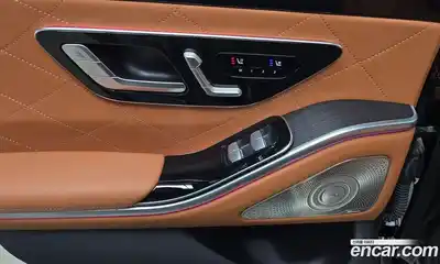 Mercedes-Benz S-Class 2022 2.9 Автомат в Москве № 139592, миниатюра 3