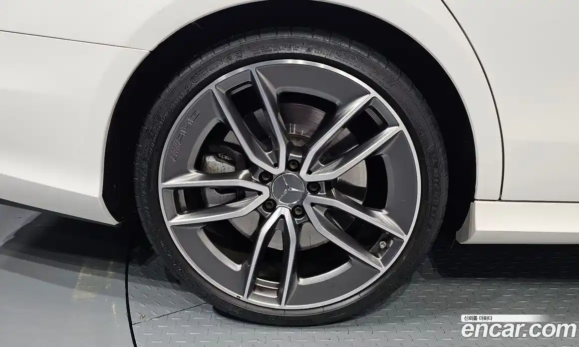 Mercedes-Benz E-Class 2019 3.0 Автомат в Москве № 142691, фото 5