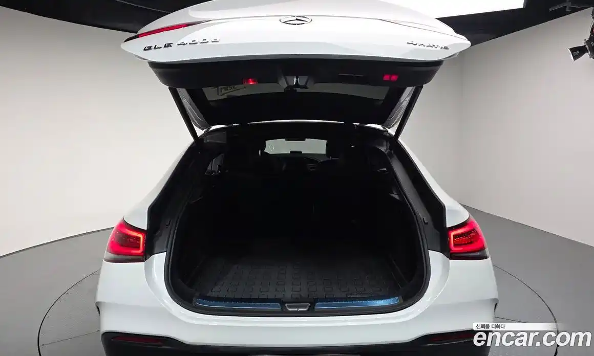 Mercedes-Benz GLE-Class 2021 2.9 Автомат в Москве № 143722, фото 3