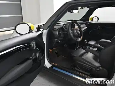 Mini Cooper 2022 13.0 Автомат в Москве № 147321, миниатюра 11