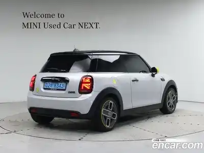 Mini Cooper 2022 13.0 Автомат в Москве № 147321, миниатюра 4