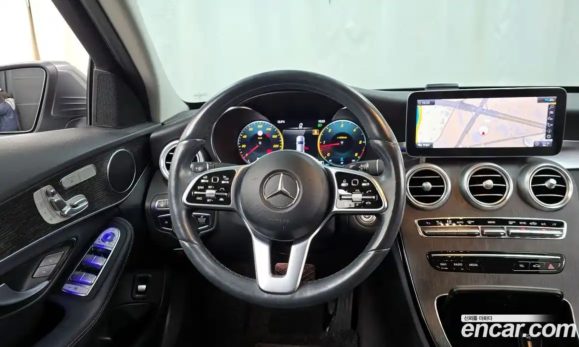 Mercedes-Benz C-Class 2021 1.9 Автомат в Москве № 150411, фото 15