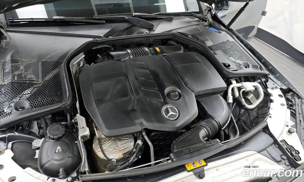 Mercedes-Benz C-Class 2021 1.9 Автомат в Москве № 150411, фото 16