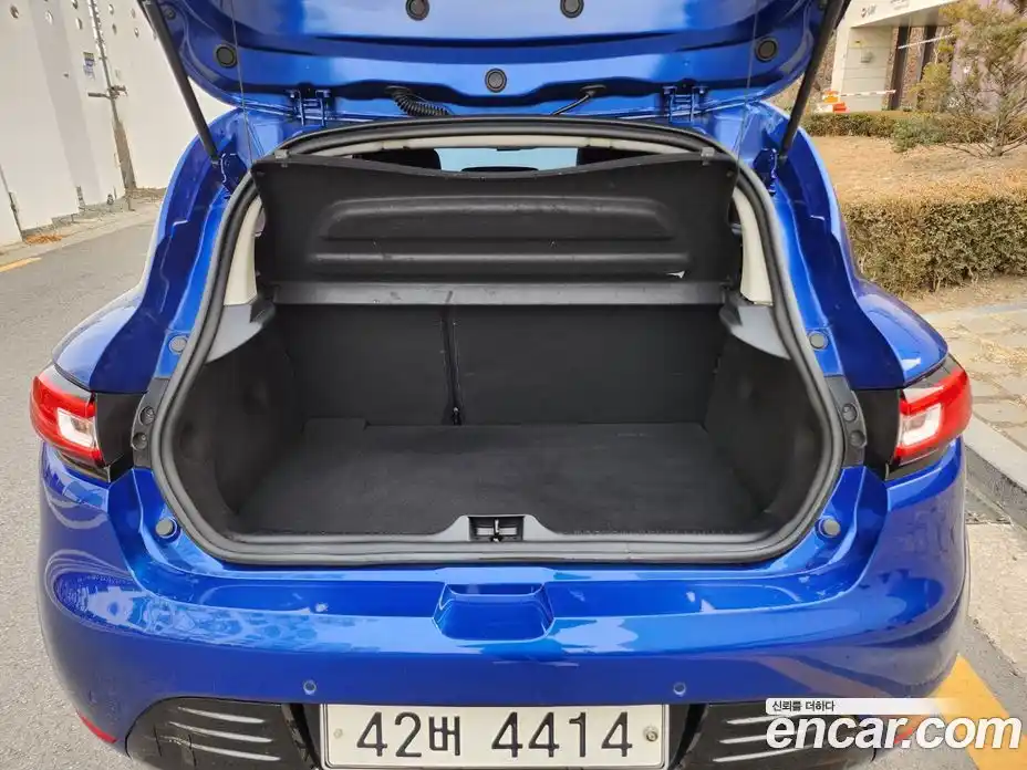 Renault Cilo 2018 1.5 Автомат в Москве № 152527, фото 17