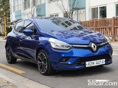 Renault Cilo 2018 1.5 Автомат в Москве № 152527, миниатюра 2
