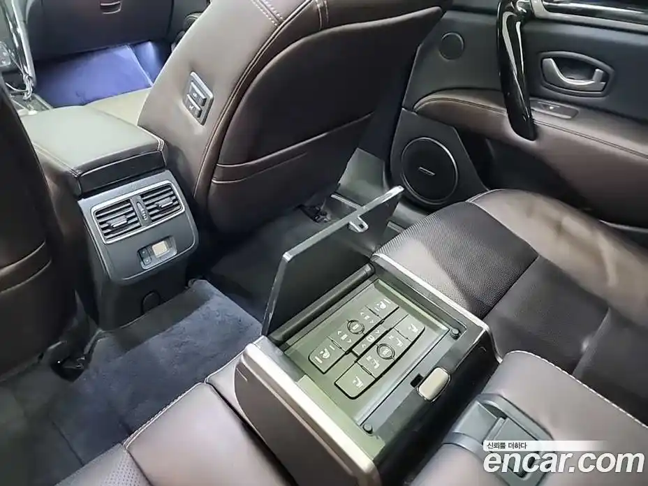 Renault SM7 2016 3.5 Автомат в Москве № 153061, фото 13