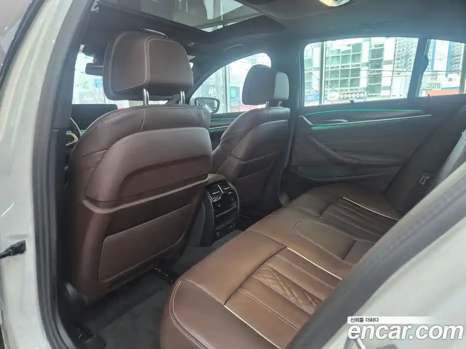 BMW 5-Series 2023 2.0 Автомат в Москве № 155435, фото 11