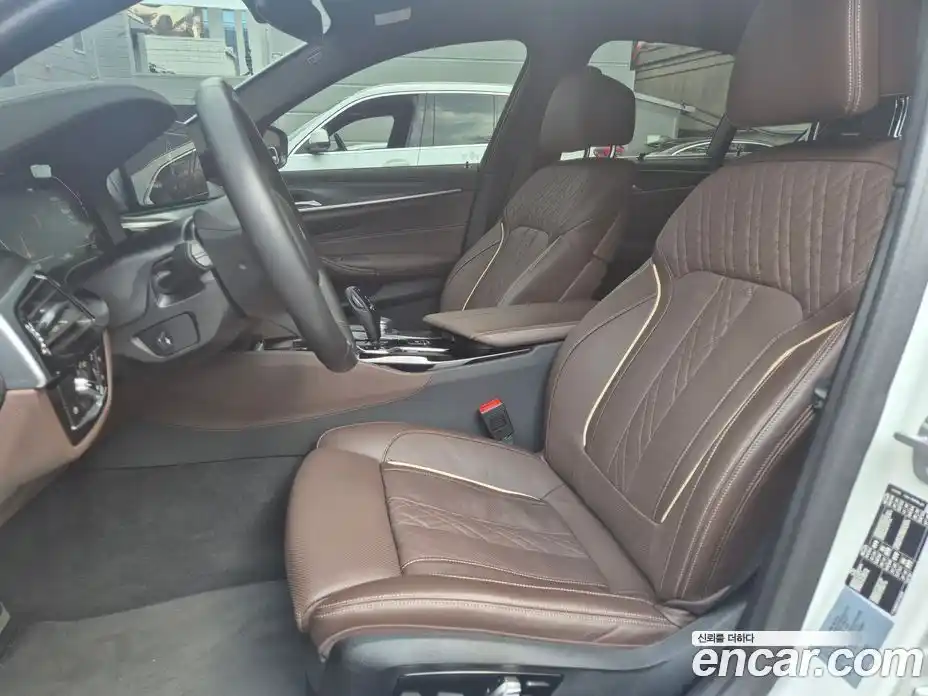 BMW 5-Series 2023 2.0 Автомат в Москве № 155435, фото 10