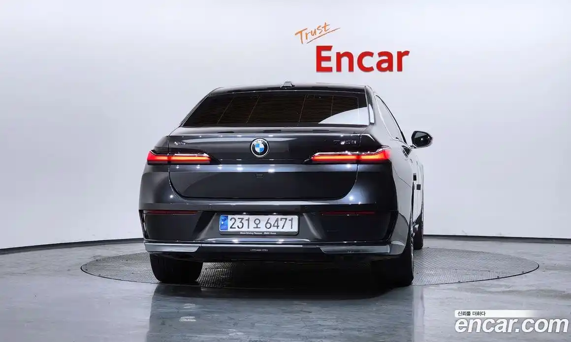 BMW 7-Series 2023 3.0 Автомат в Москве № 157366, фото 4