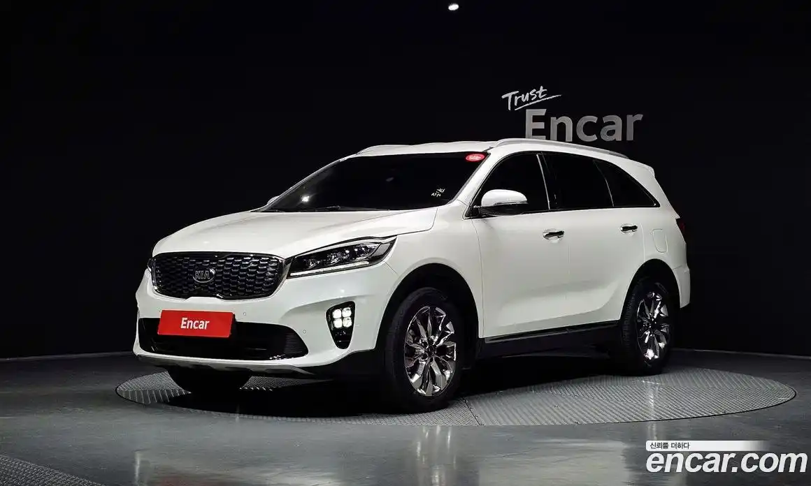 Kia Sorento 2019 2.0 Автомат в Москве № 15774, фото 11