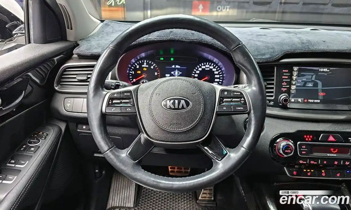 Kia Sorento 2019 2.0 Автомат в Москве № 15774, фото 13