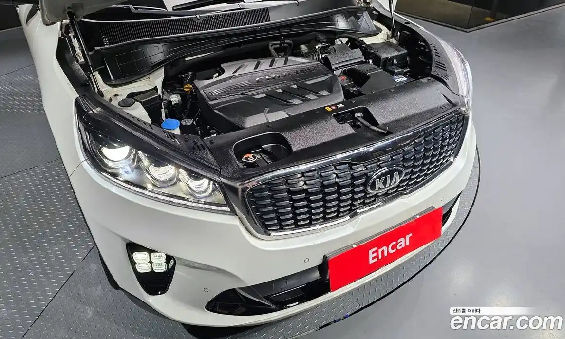 Kia Sorento 2019 2.0 Автомат в Москве № 15774, фото 19
