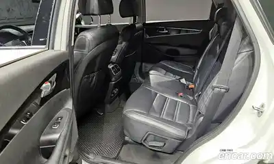 Kia Sorento 2019 2.0 Автомат в Москве № 15774, миниатюра 7