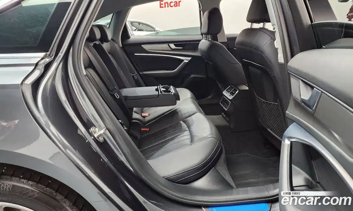 Audi A6 2021 2.0 Автомат в Москве № 163386, фото 6