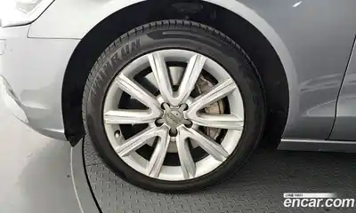 Audi A6 2012 3.0 Автомат в Москве № 163835, миниатюра 4