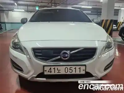 Volvo S60 2011 2.5 Автомат в Москве № 164866, миниатюра 2