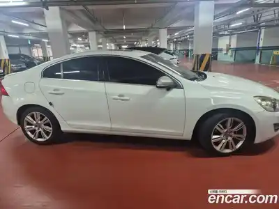 Volvo S60 2011 2.5 Автомат в Москве № 164866, миниатюра 4
