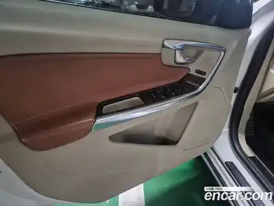 Volvo S60 2011 2.5 Автомат в Москве № 164866, миниатюра 9