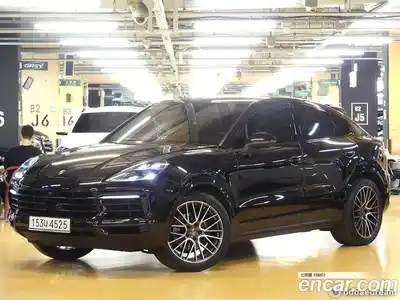 Porsche Cayenne, 2021
