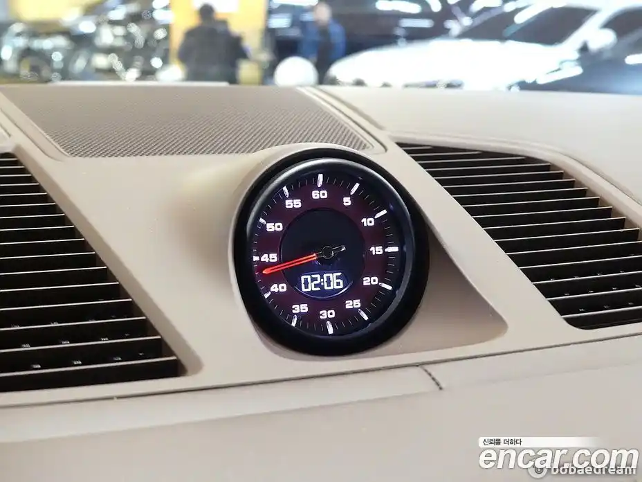 Porsche Cayenne 2021 3.0 Автомат в Москве № 165114, фото 14