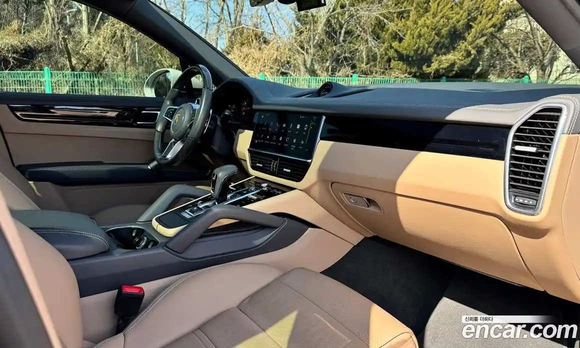 Porsche Cayenne 2022 3.0 Автомат в Москве № 165791, фото 12