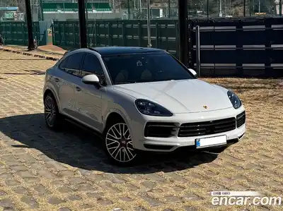 Porsche Cayenne 2022 3.0 Автомат в Москве № 165791, миниатюра 4