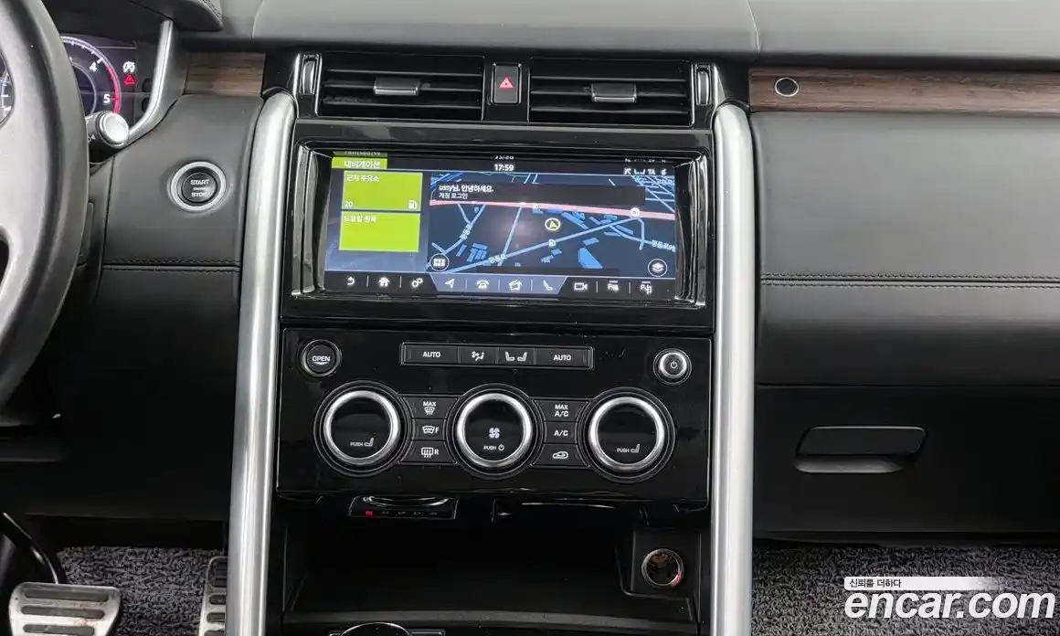 Land Rover Discovery 2020 3.0 Автомат в Москве № 166315, фото 7