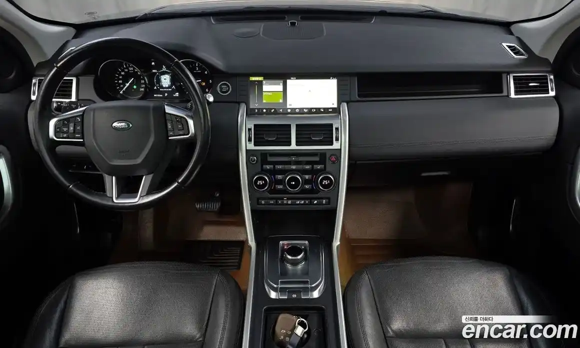 Land Rover Discovery Sport 2018 2.0 Автомат в Москве № 166399, фото 7