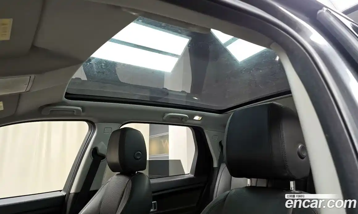 Land Rover Discovery Sport 2018 2.0 Автомат в Москве № 166399, фото 8