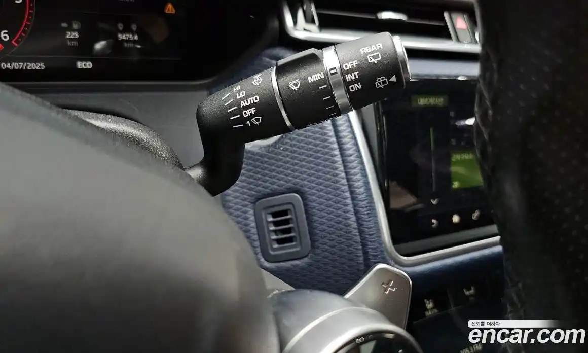 Land Rover Range-Rover Velar 2018 2.0 Автомат в Москве № 166533, фото 5