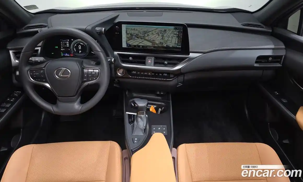 Lexus UX 2024 2.0 Автомат в Москве № 168011, фото 19