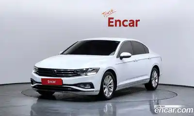 Volkswagen Passat, 2021