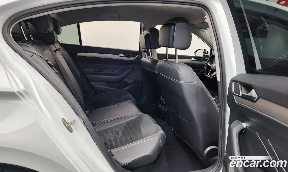 Volkswagen Passat 2021 2.0 Автомат в Москве № 168589, фото 12