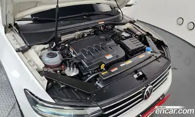 Volkswagen Passat 2021 2.0 Автомат в Москве № 168589, миниатюра 6