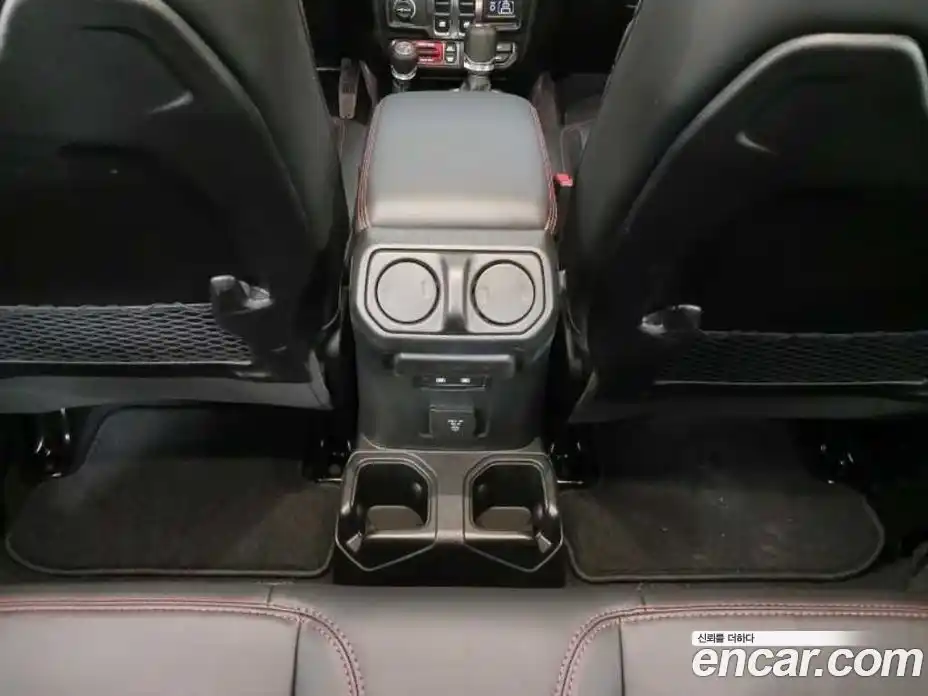 Jeep Wrangler 2025 2.0 Автомат в Москве № 169928, фото 16