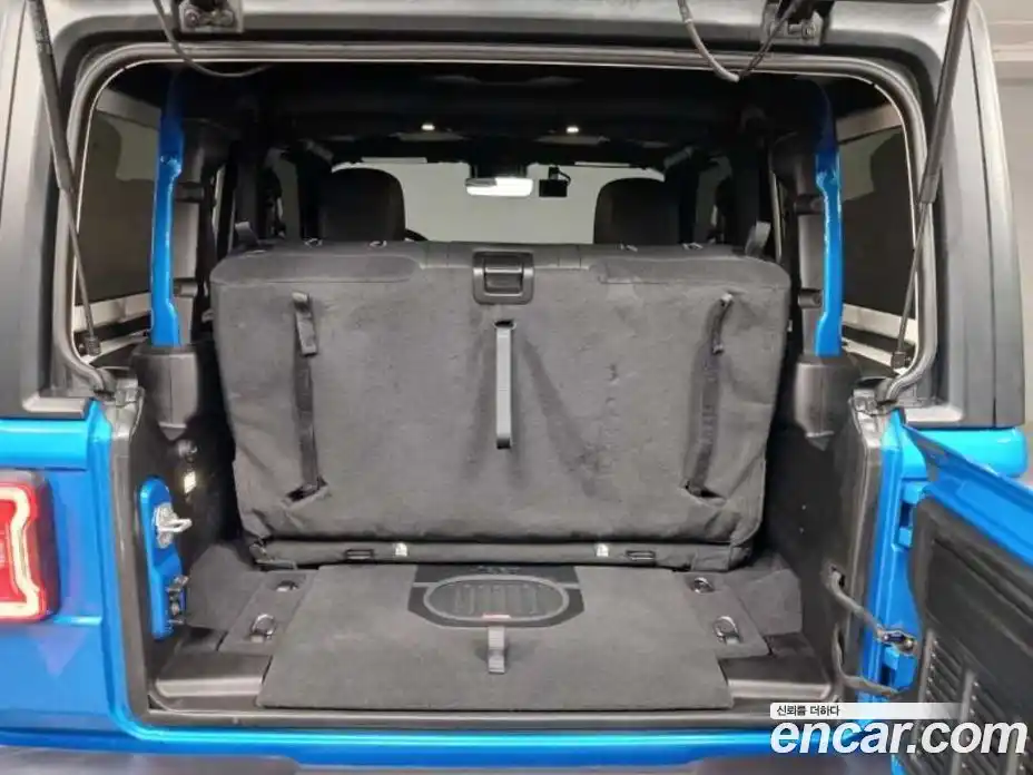 Jeep Wrangler 2025 2.0 Автомат в Москве № 169928, фото 18