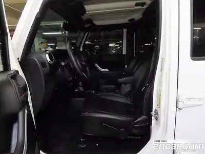 Jeep Wrangler 2014 2.8 Автомат в Москве № 170040, миниатюра 9