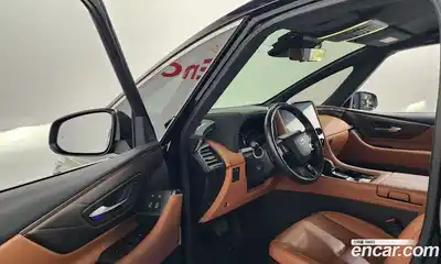 Toyota Alphard 2024 2.5 Автомат в Москве № 170272, миниатюра 3