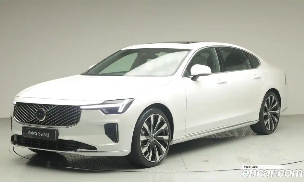 Volvo S90 2026 2.0 Автомат в Москве № 171244, фото 1